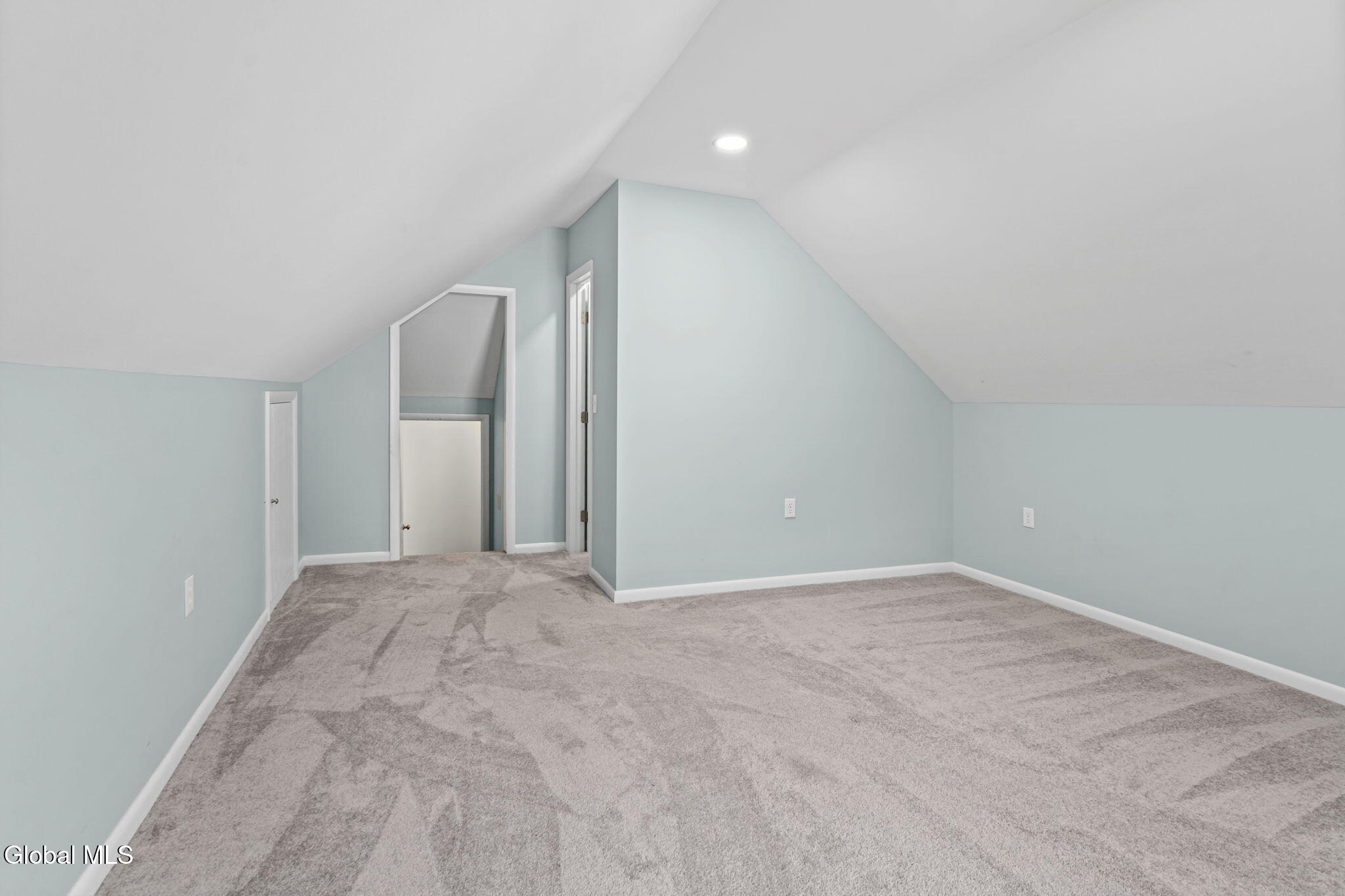 12 Lancaster Drive Glenville NY 12302