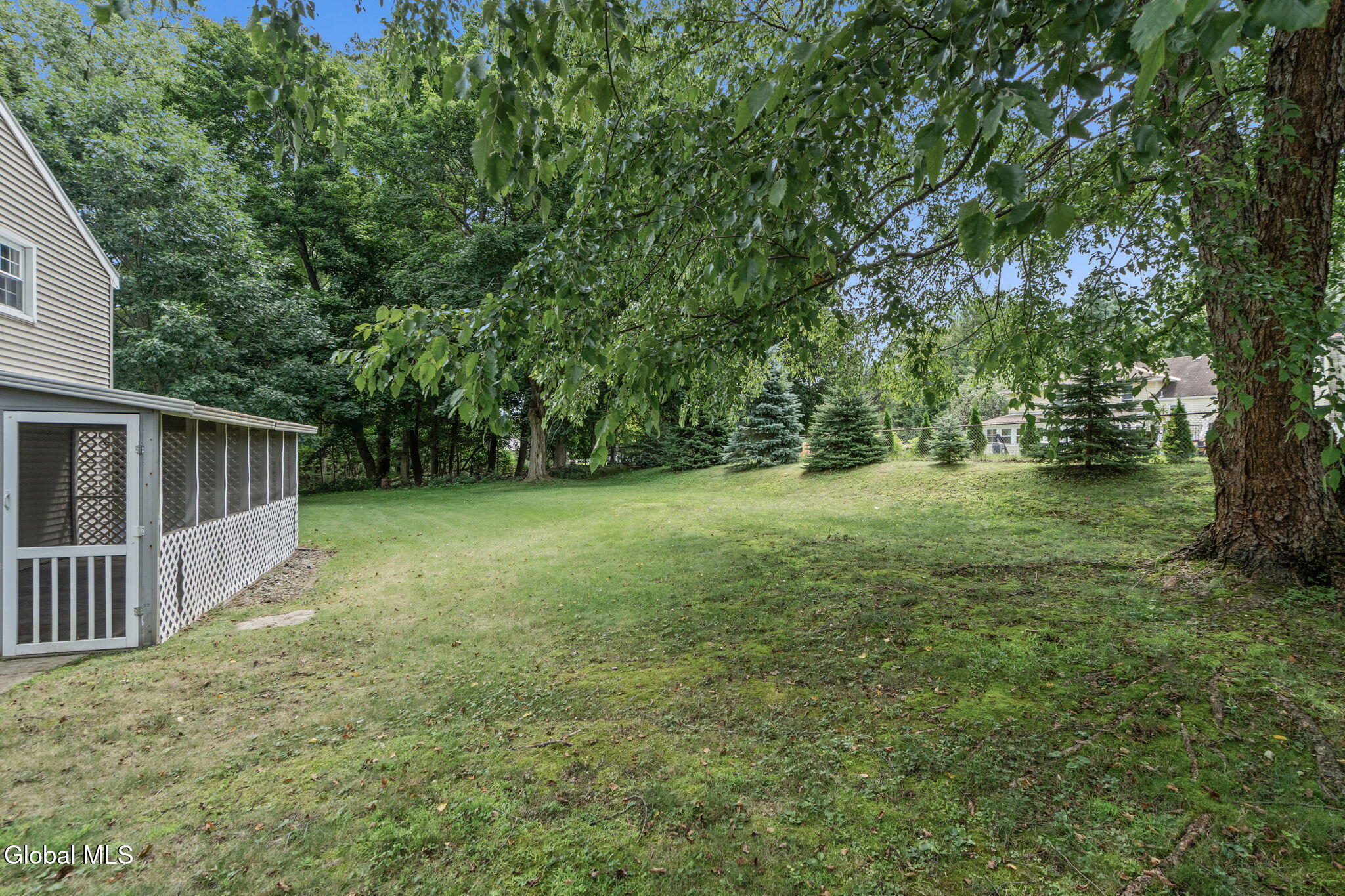 12 Lancaster Drive Glenville NY 12302