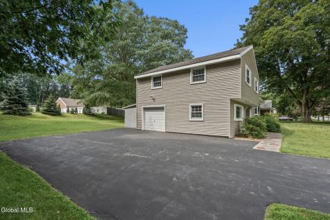 12 Lancaster Drive Glenville NY 12302