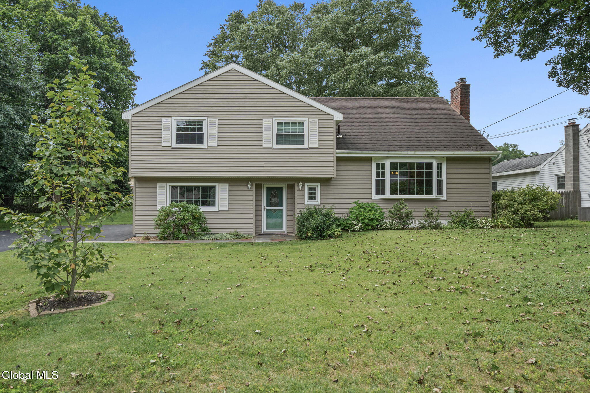 12 Lancaster Drive Glenville NY 12302