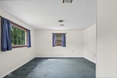 12 Lancaster Drive Glenville NY 12302
