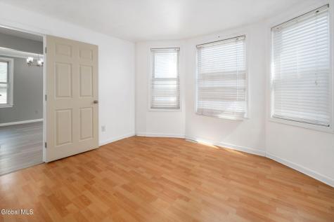 418 Eleventh Street Schenectady NY 12306