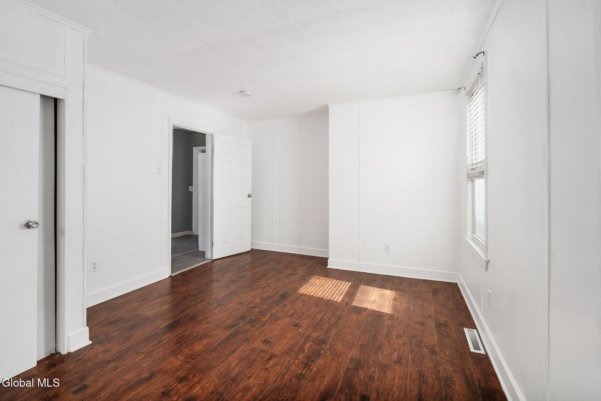 418 Eleventh Street Schenectady NY 12306
