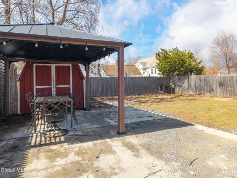418 Eleventh Street Schenectady NY 12306
