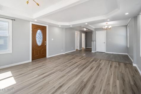 418 Eleventh Street Schenectady NY 12306