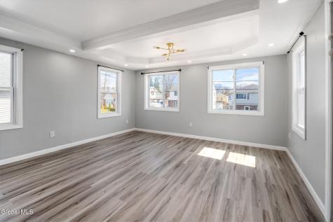 418 Eleventh Street Schenectady NY 12306