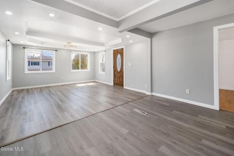 418 Eleventh Street Schenectady NY 12306