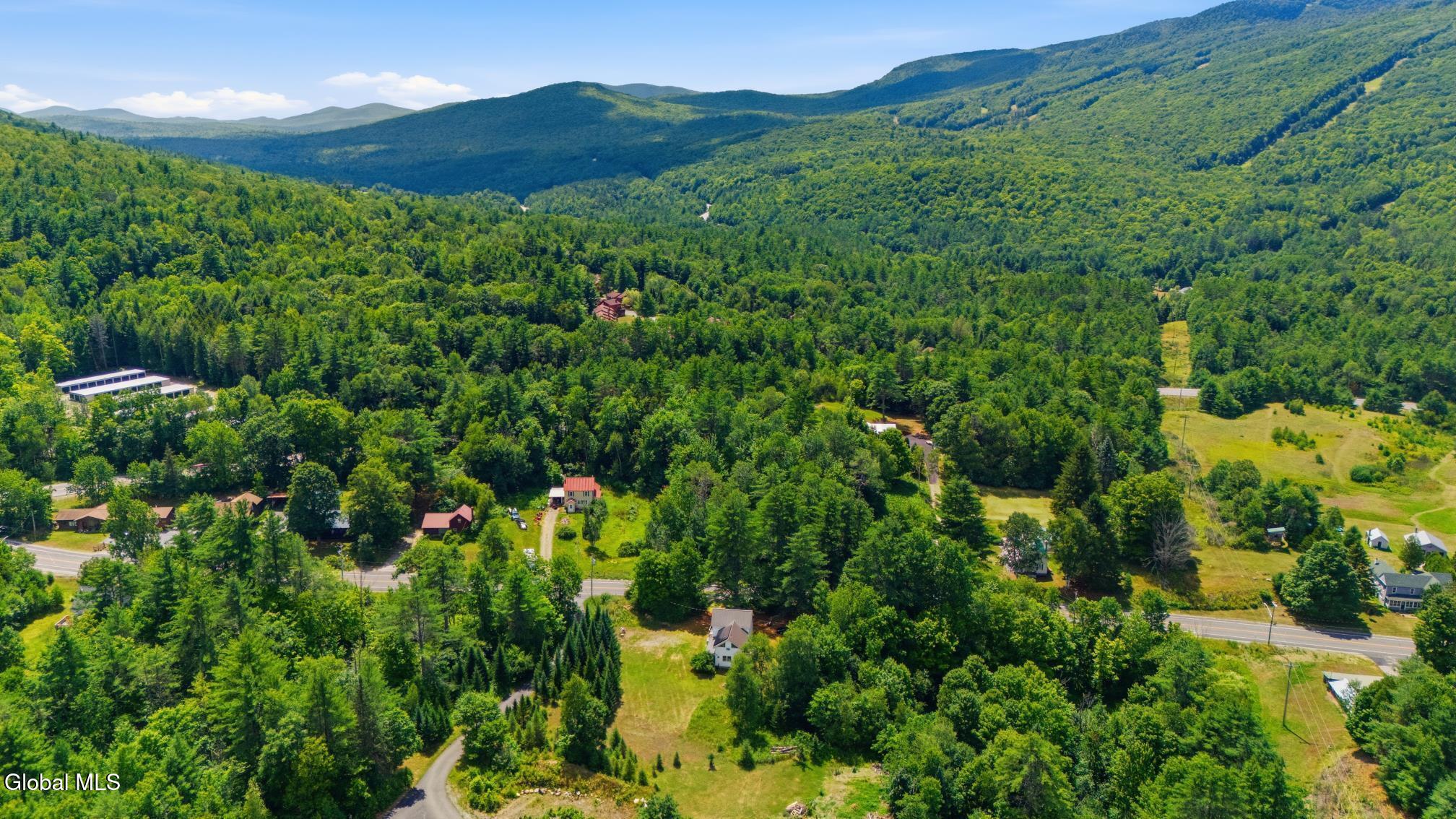 28 Main Street North Creek NY 12853