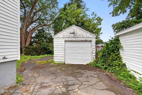 36 Pleasantview Avenue Albany NY 12203