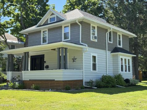 18 Herber Avenue Delmar NY 12054
