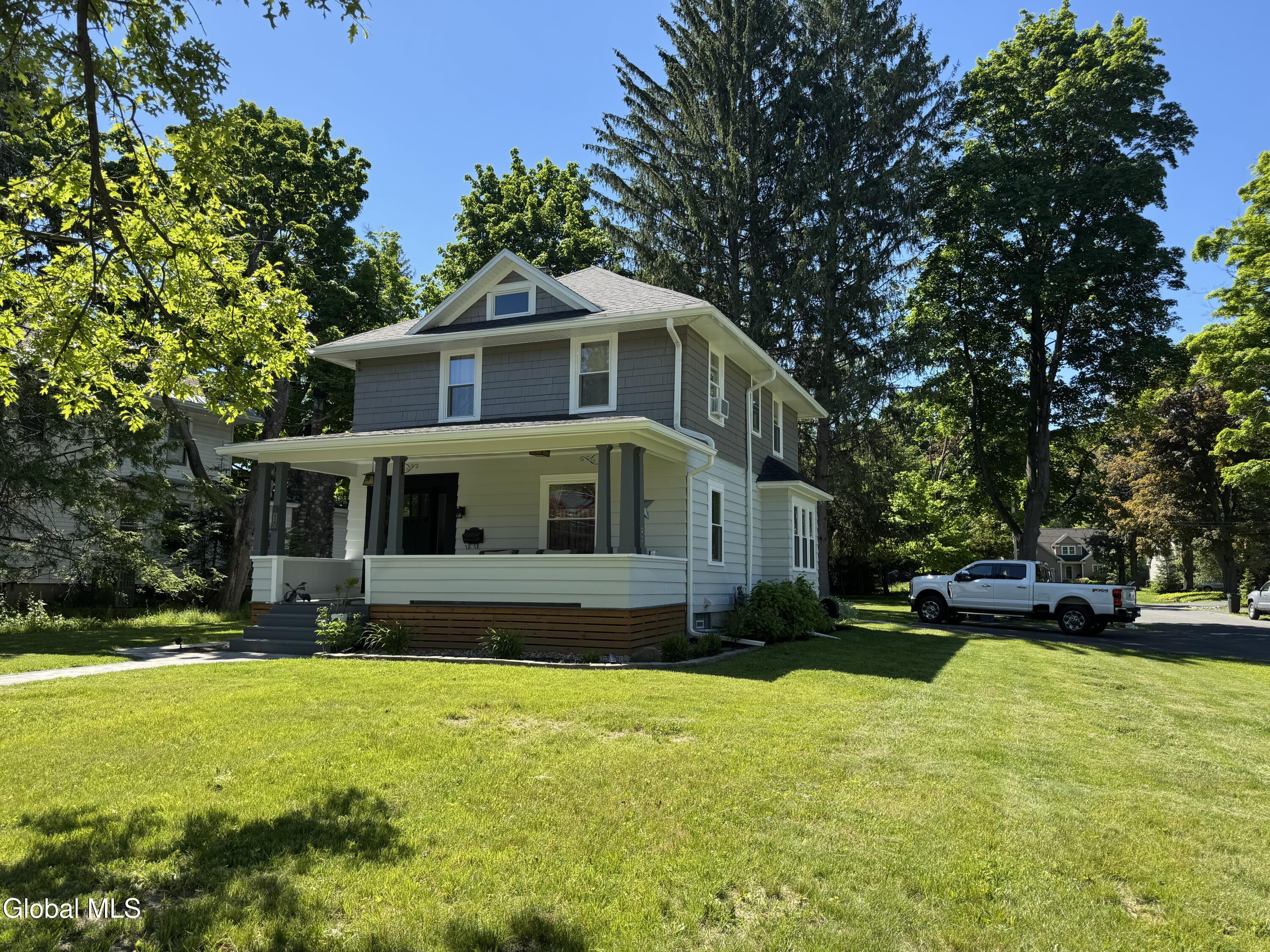 18 Herber Avenue Delmar NY 12054