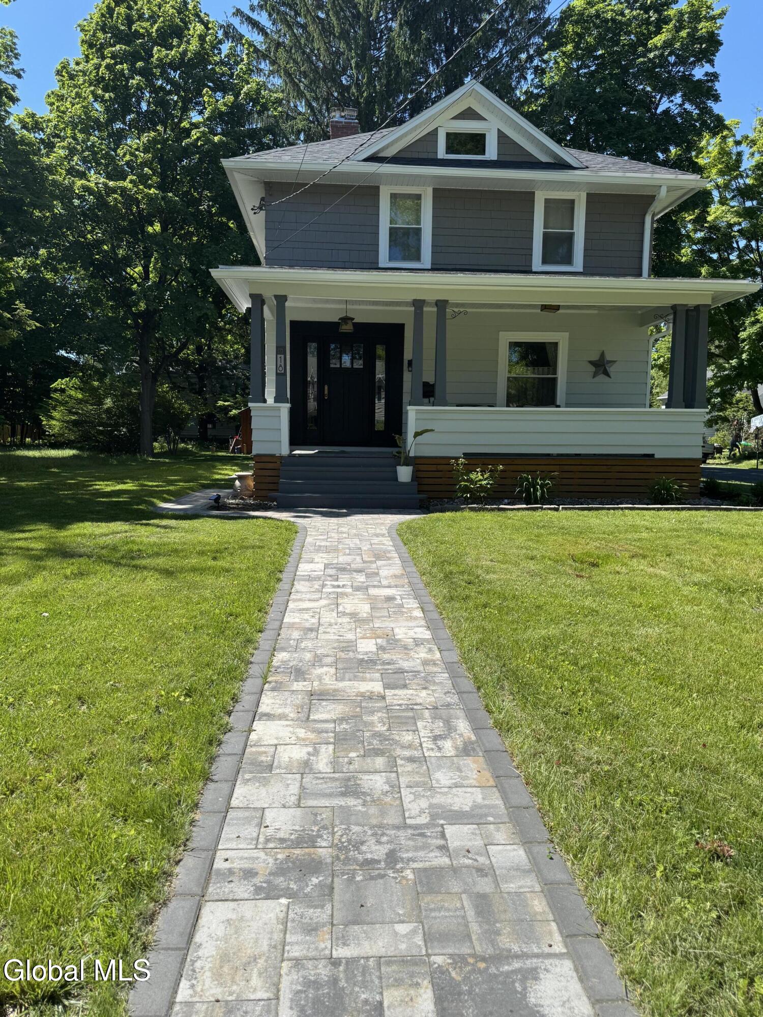 18 Herber Avenue Delmar NY 12054