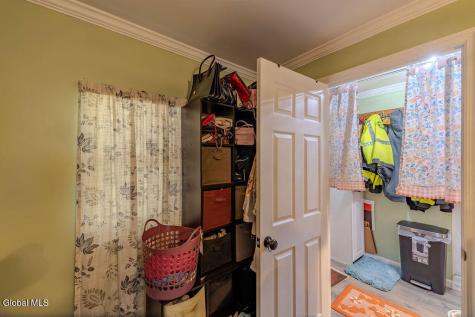 1680 Carrie Street Schenectady NY 12308
