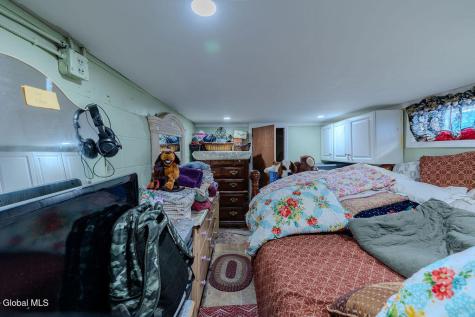 1680 Carrie Street Schenectady NY 12308