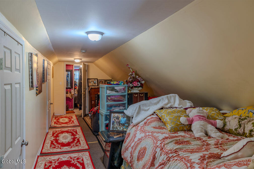 1680 Carrie Street Schenectady NY 12308