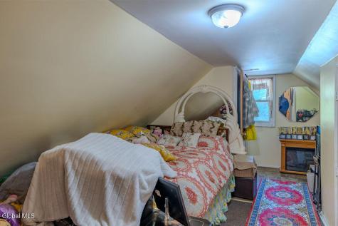 1680 Carrie Street Schenectady NY 12308