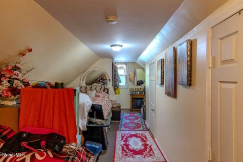 1680 Carrie Street Schenectady NY 12308