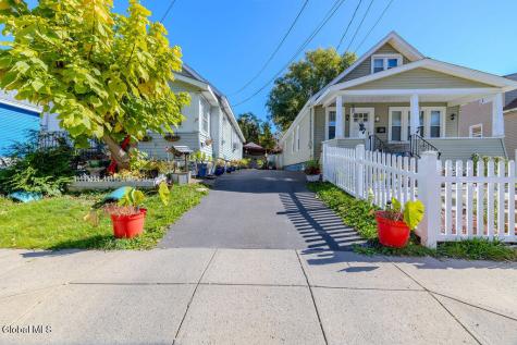 1680 Carrie Street Schenectady NY 12308