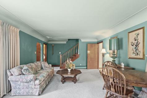 25 Van Dyke Avenue Amsterdam NY 12010