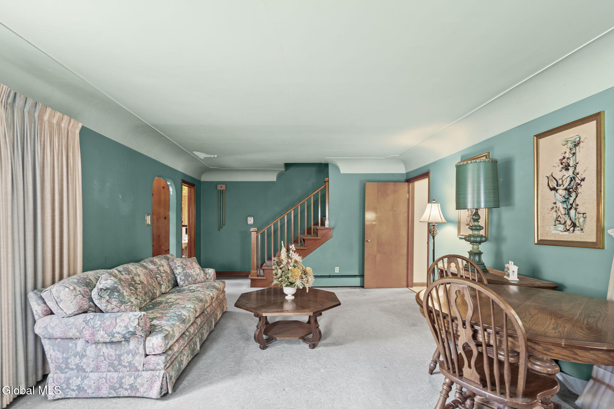 25 Van Dyke Avenue Amsterdam NY 12010