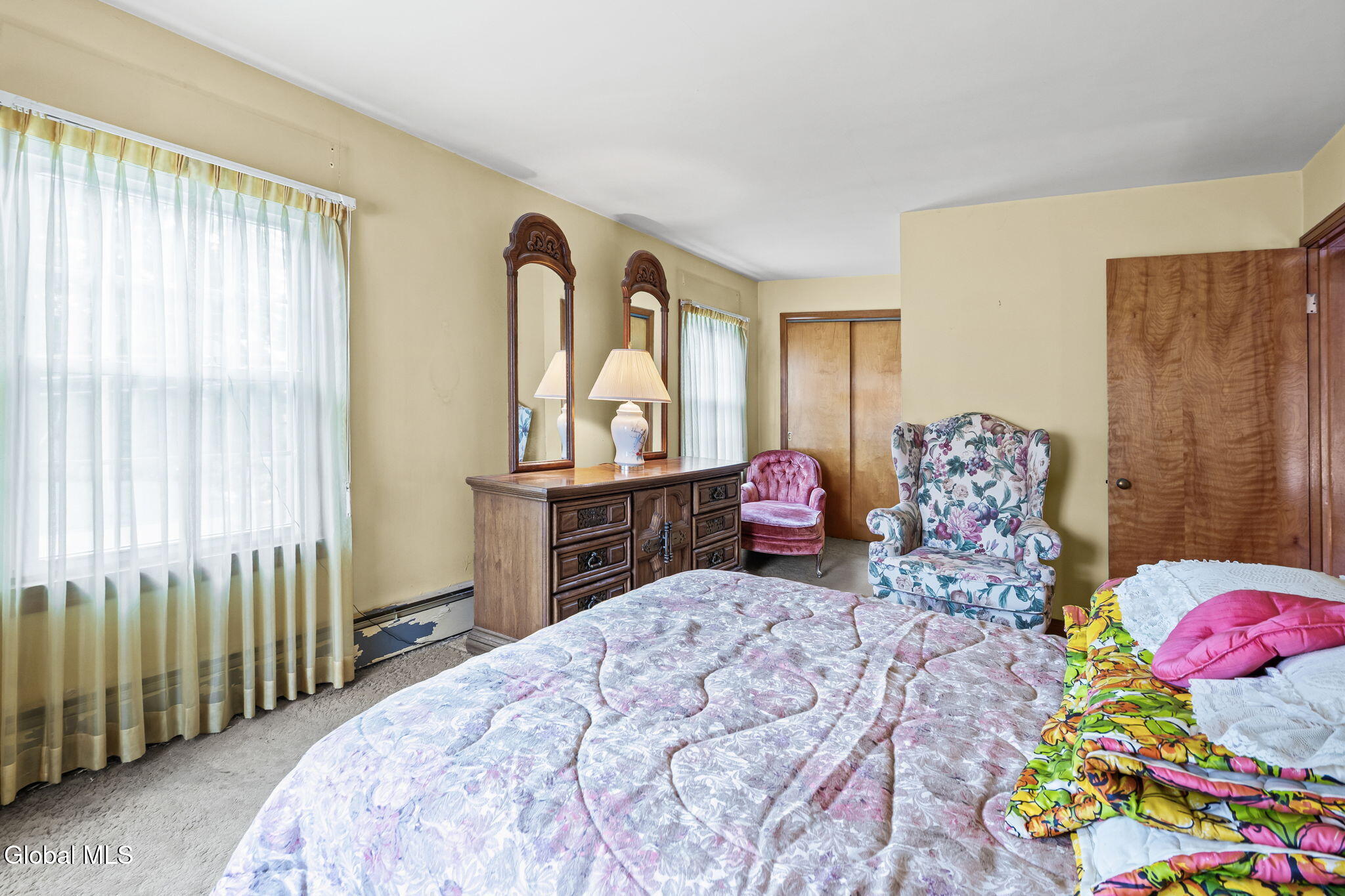 25 Van Dyke Avenue Amsterdam NY 12010