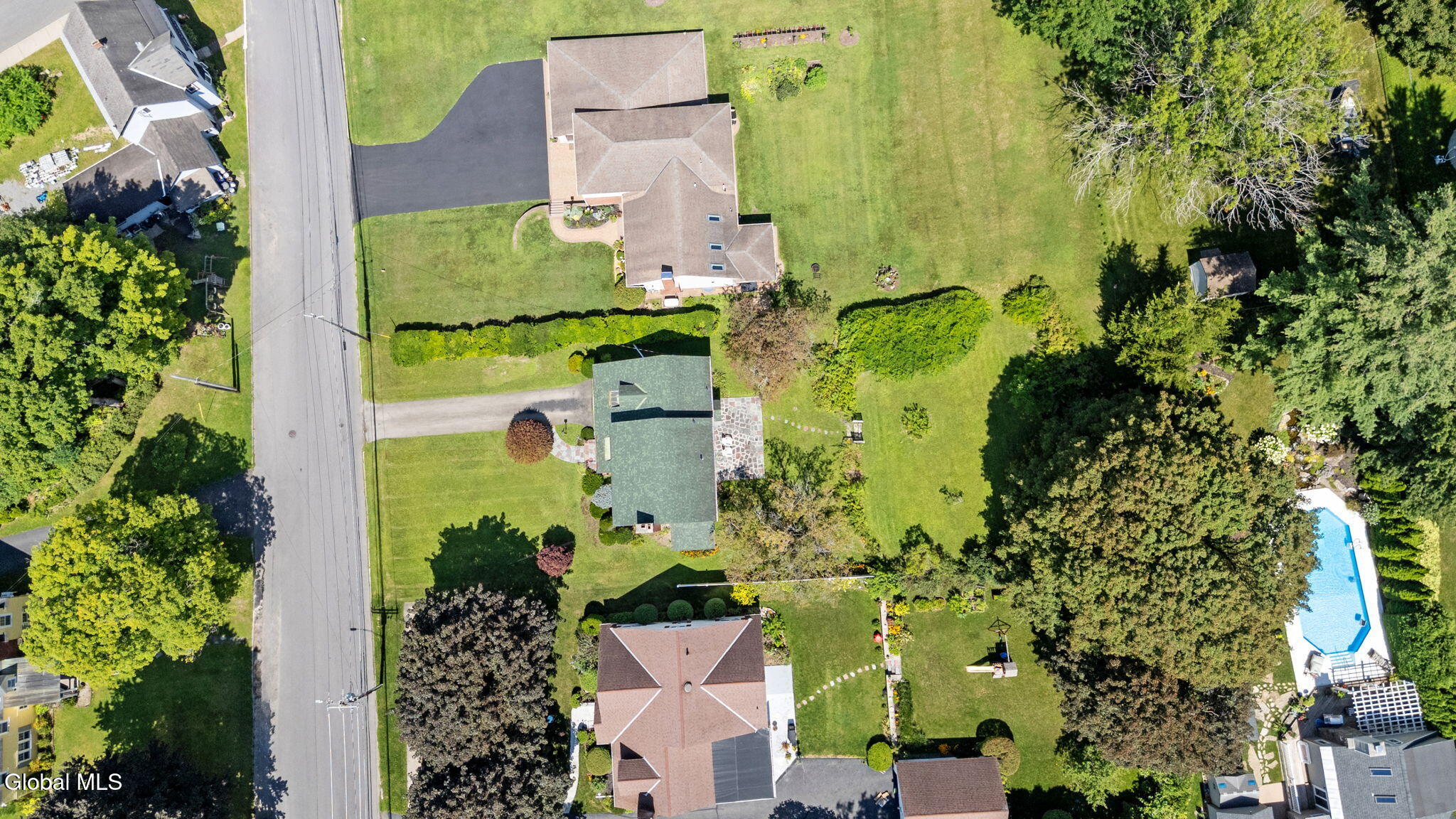 25 Van Dyke Avenue Amsterdam NY 12010