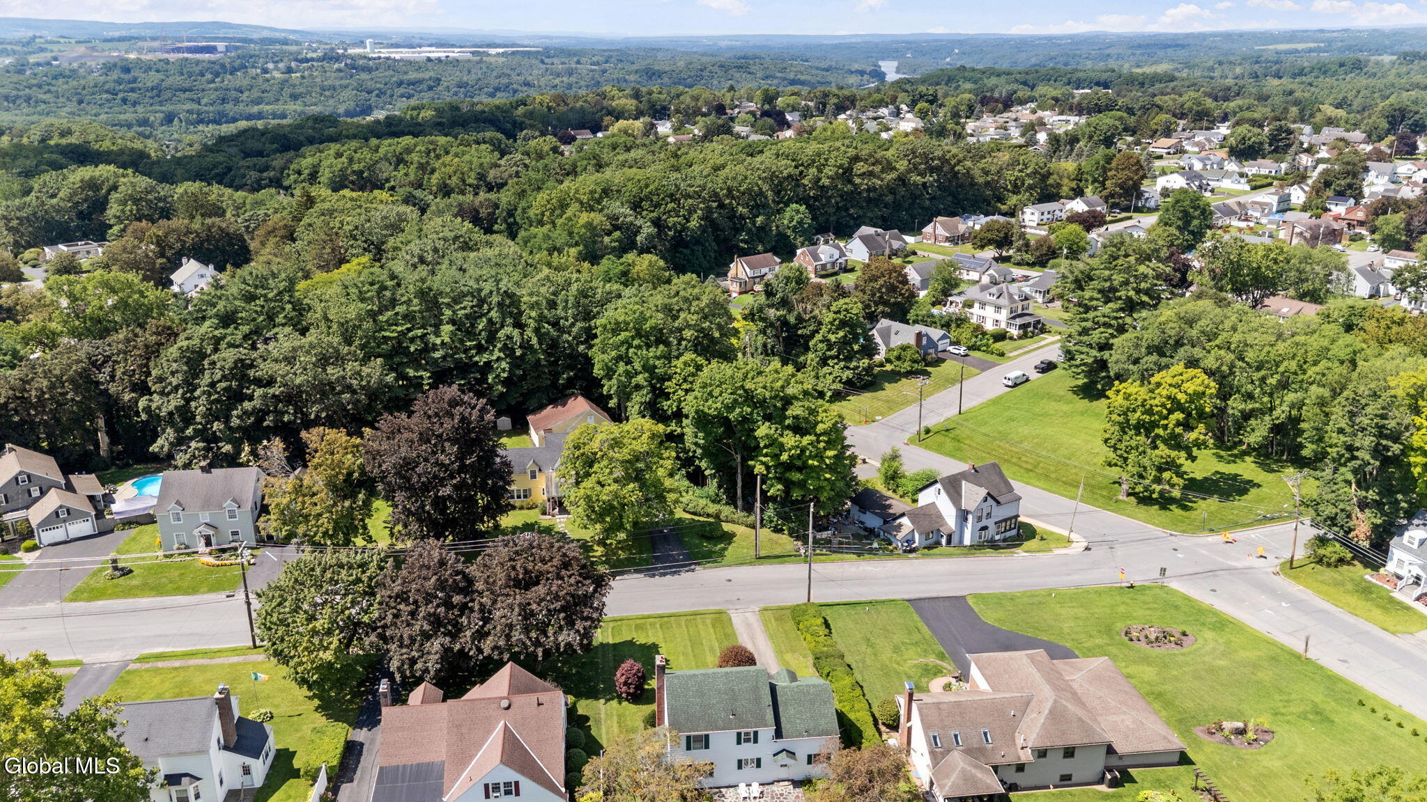 25 Van Dyke Avenue Amsterdam NY 12010
