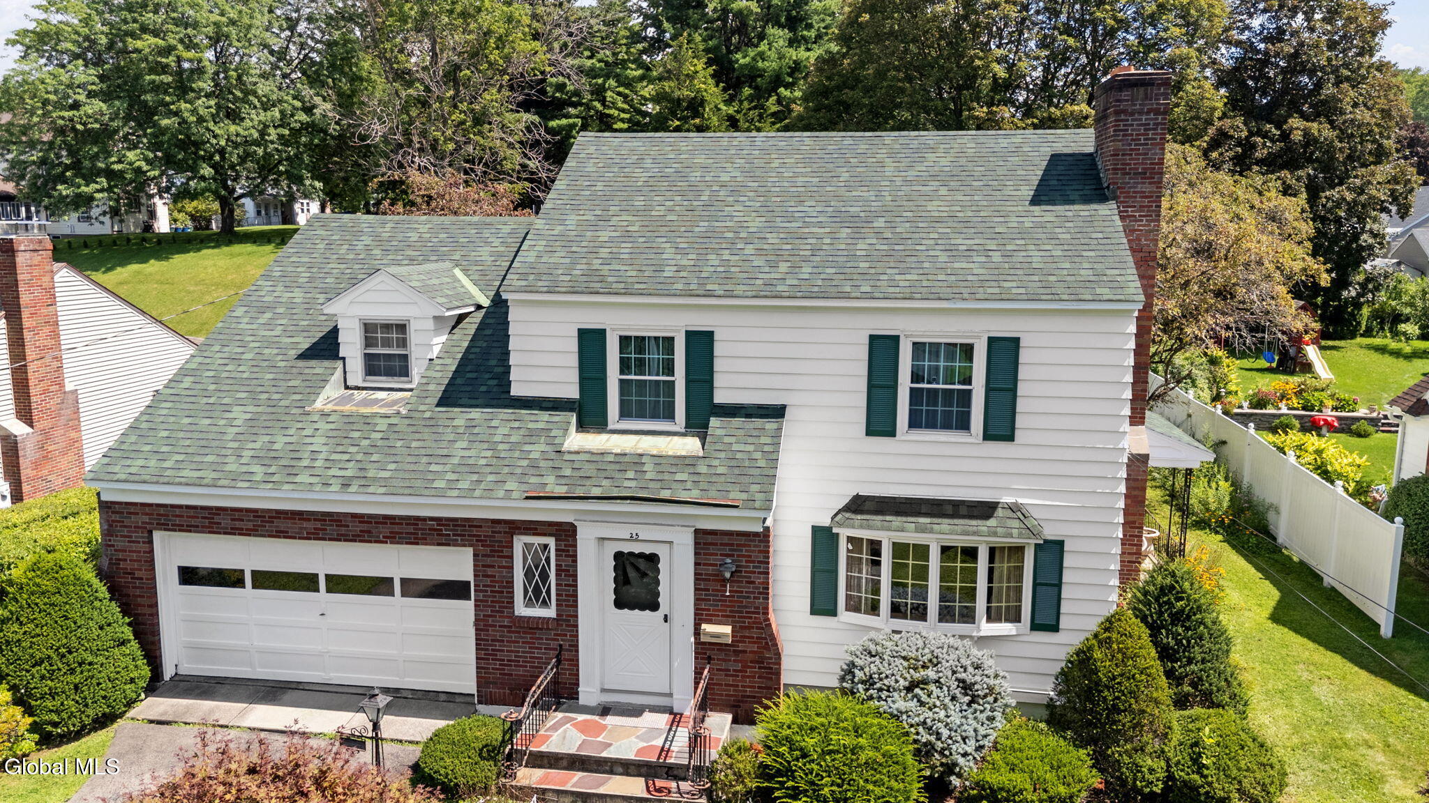 25 Van Dyke Avenue Amsterdam NY 12010