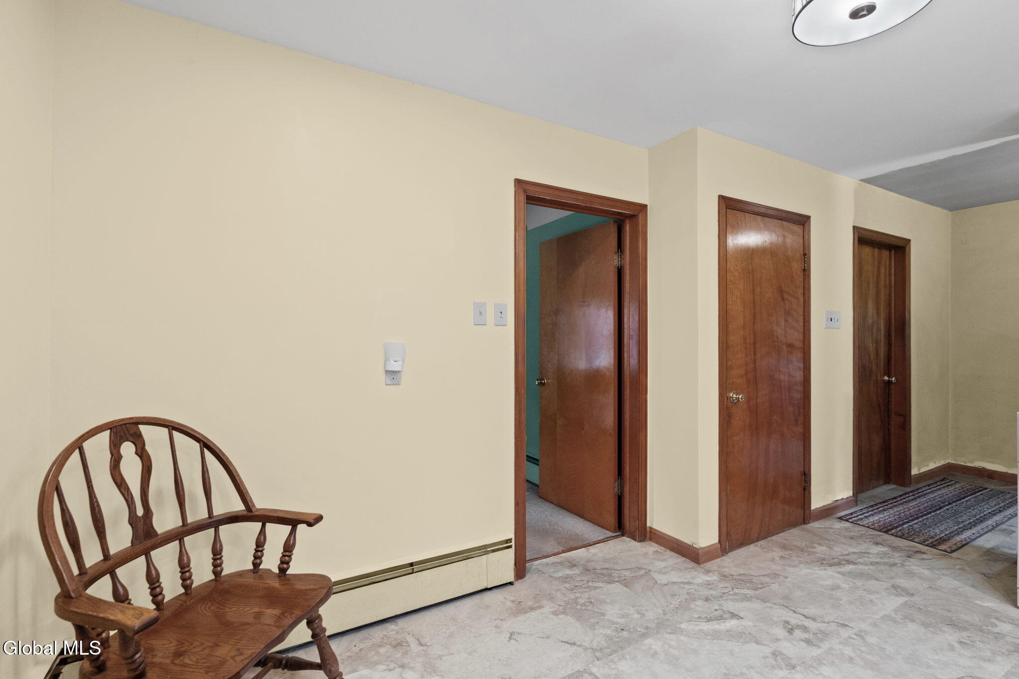 25 Van Dyke Avenue Amsterdam NY 12010