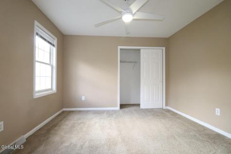8 Spruce Street Clifton Park NY 12065