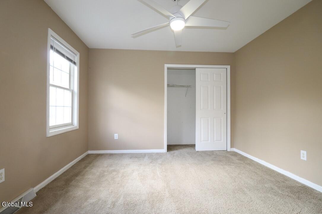 8 Spruce Street Clifton Park NY 12065