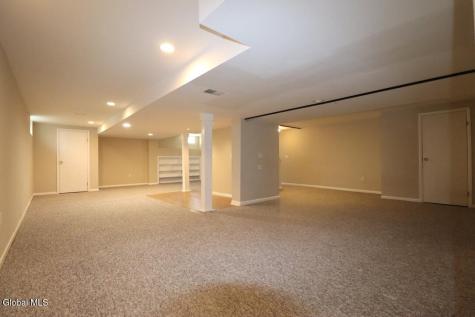 8 Spruce Street Clifton Park NY 12065