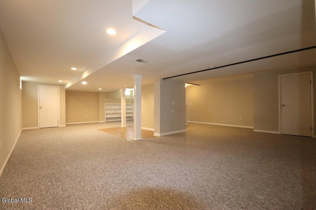 8 Spruce Street Clifton Park NY 12065