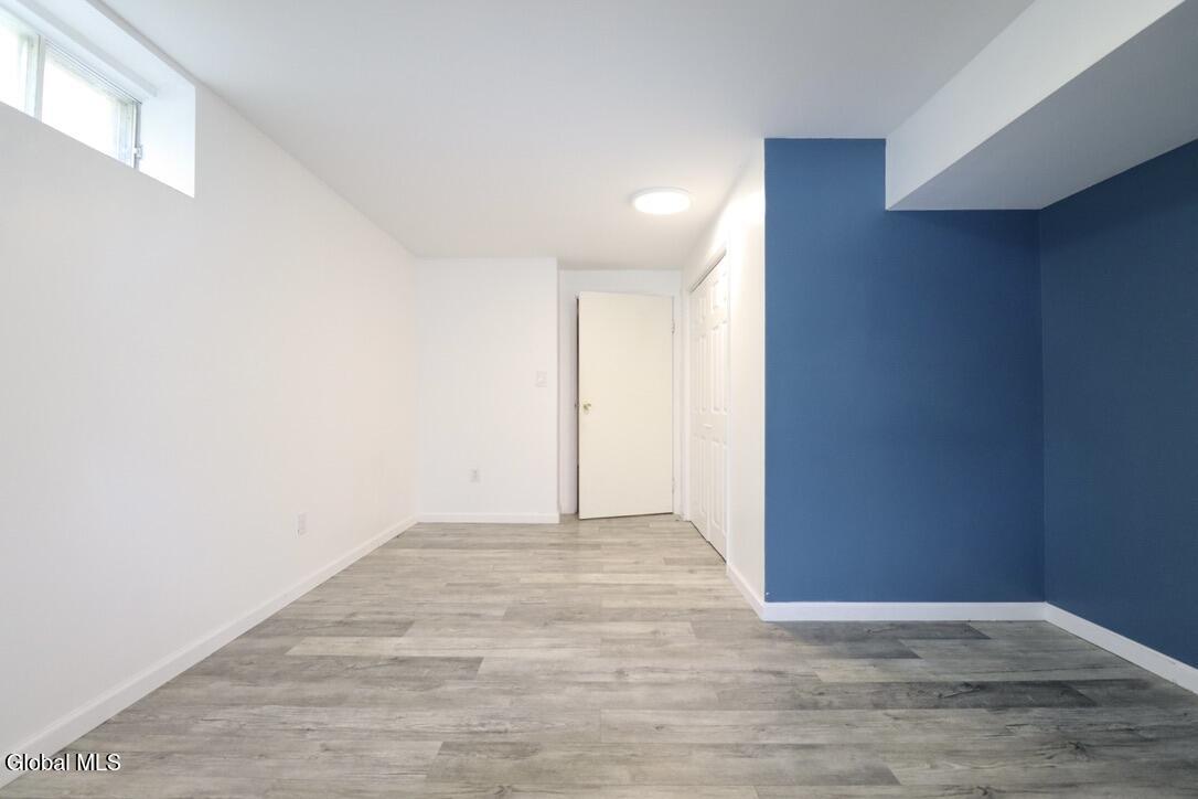 8 Spruce Street Clifton Park NY 12065