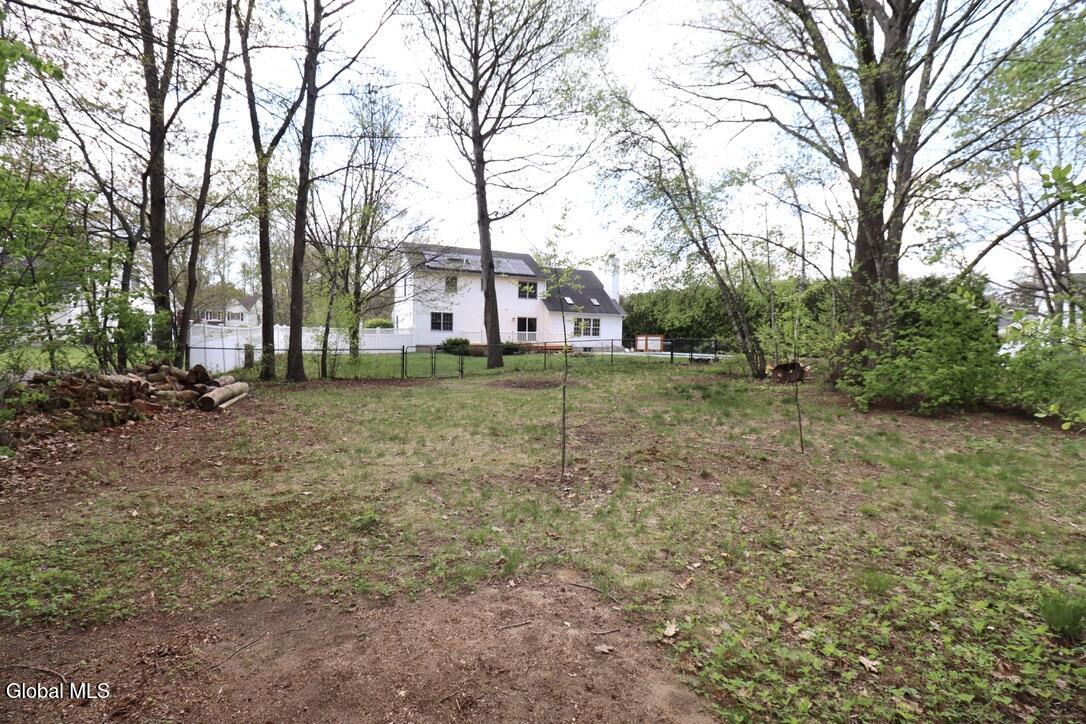 8 Spruce Street Clifton Park NY 12065