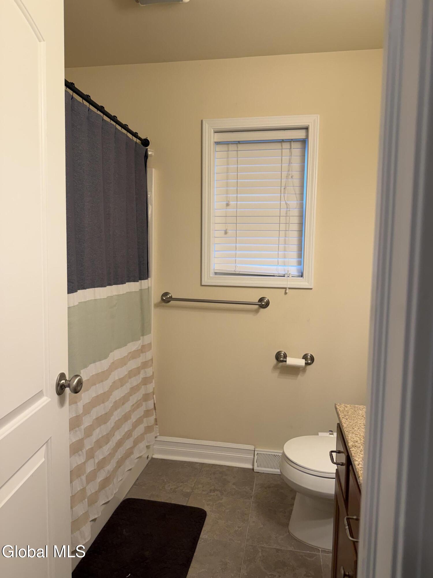 902 Shardon Court Schenectady NY 12306