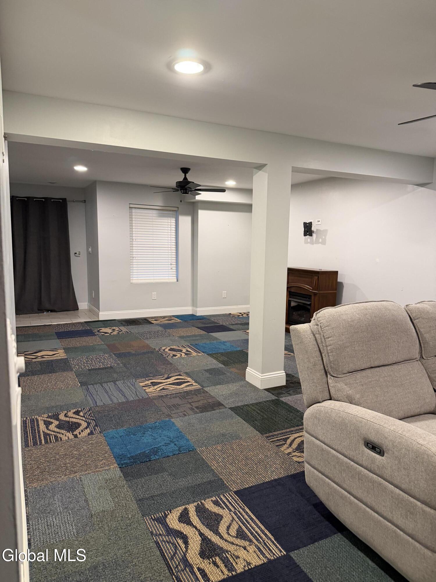902 Shardon Court Schenectady NY 12306