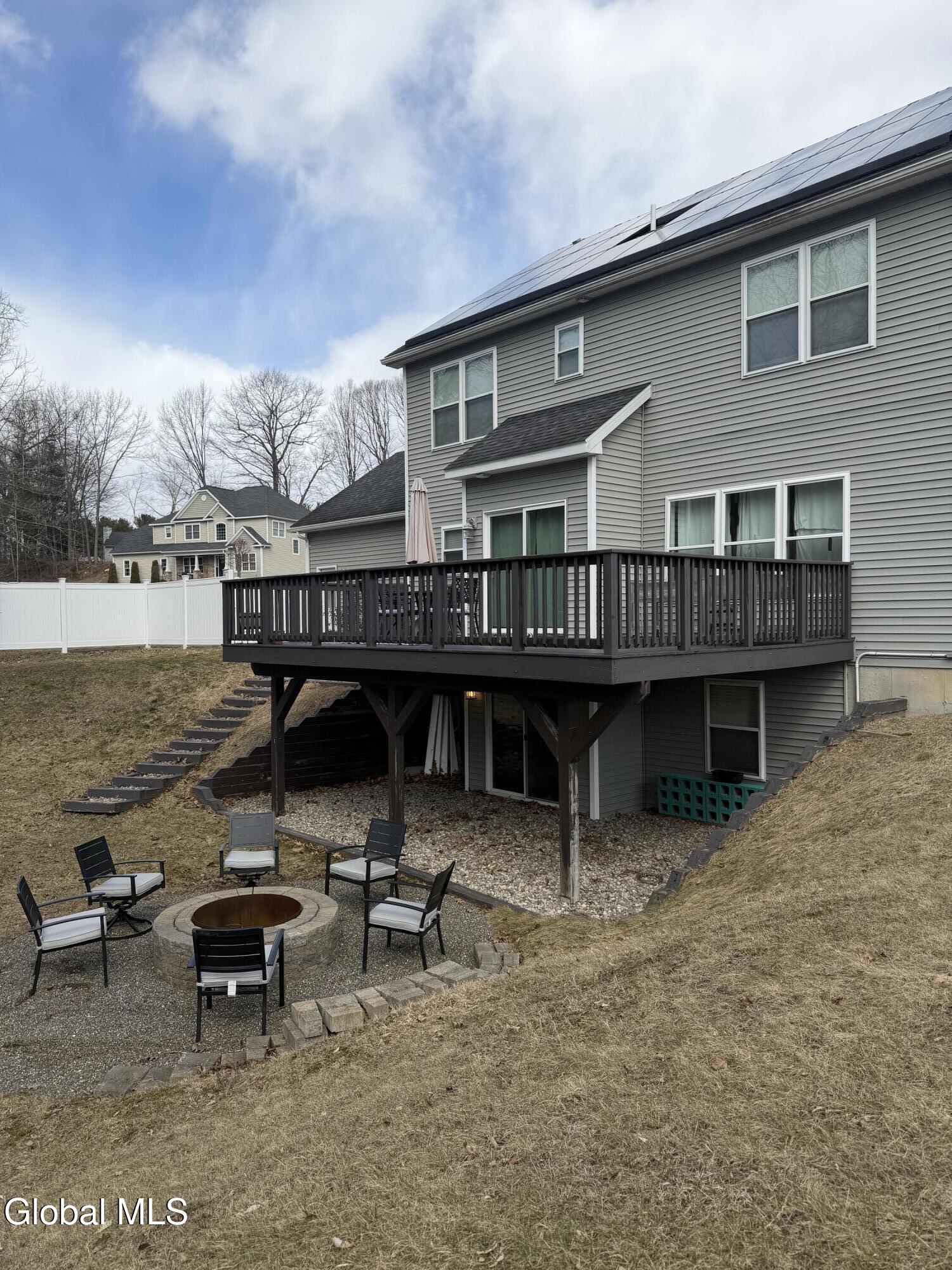 902 Shardon Court Schenectady NY 12306