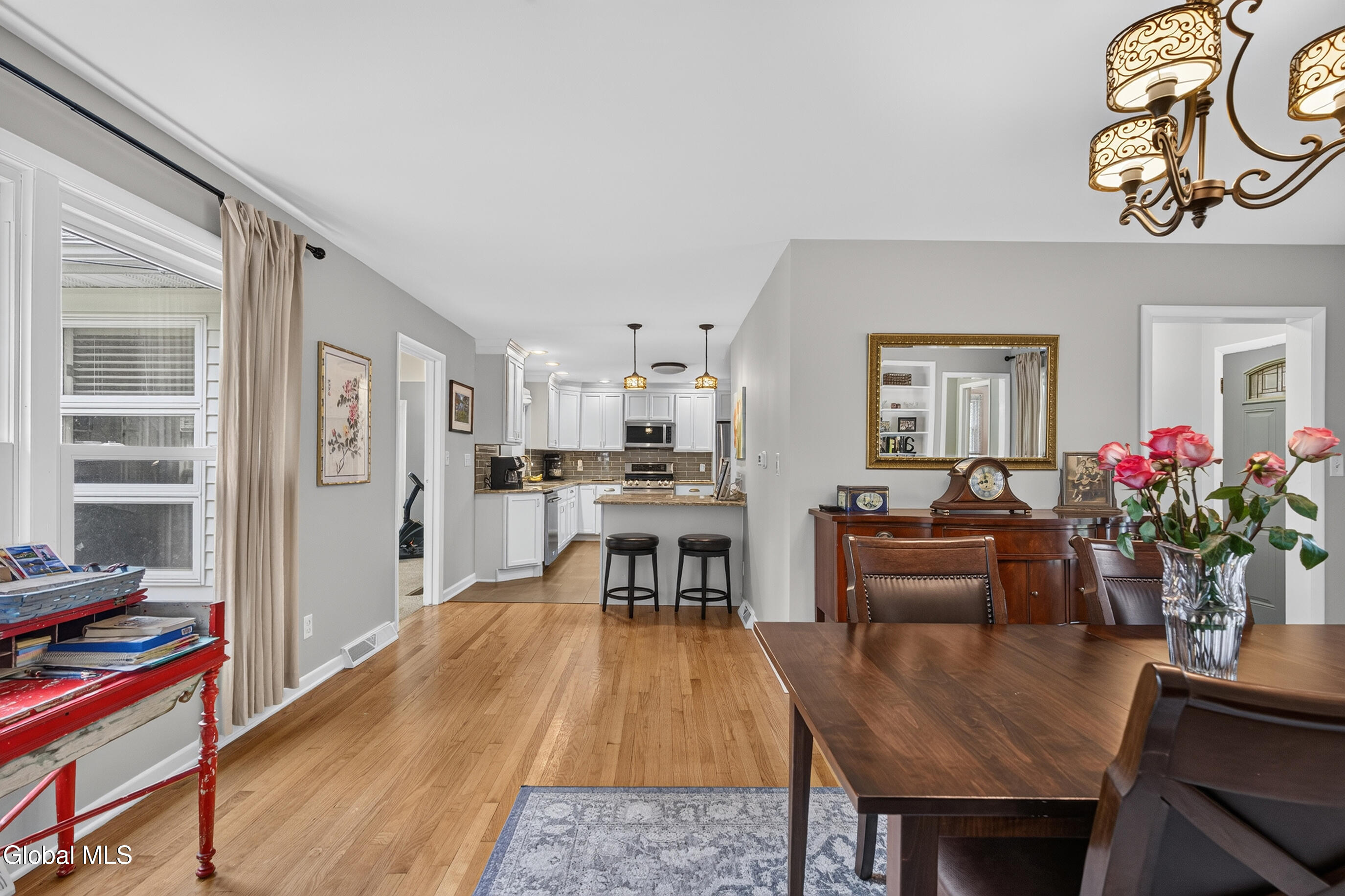 21 Park Place Delmar NY 12054