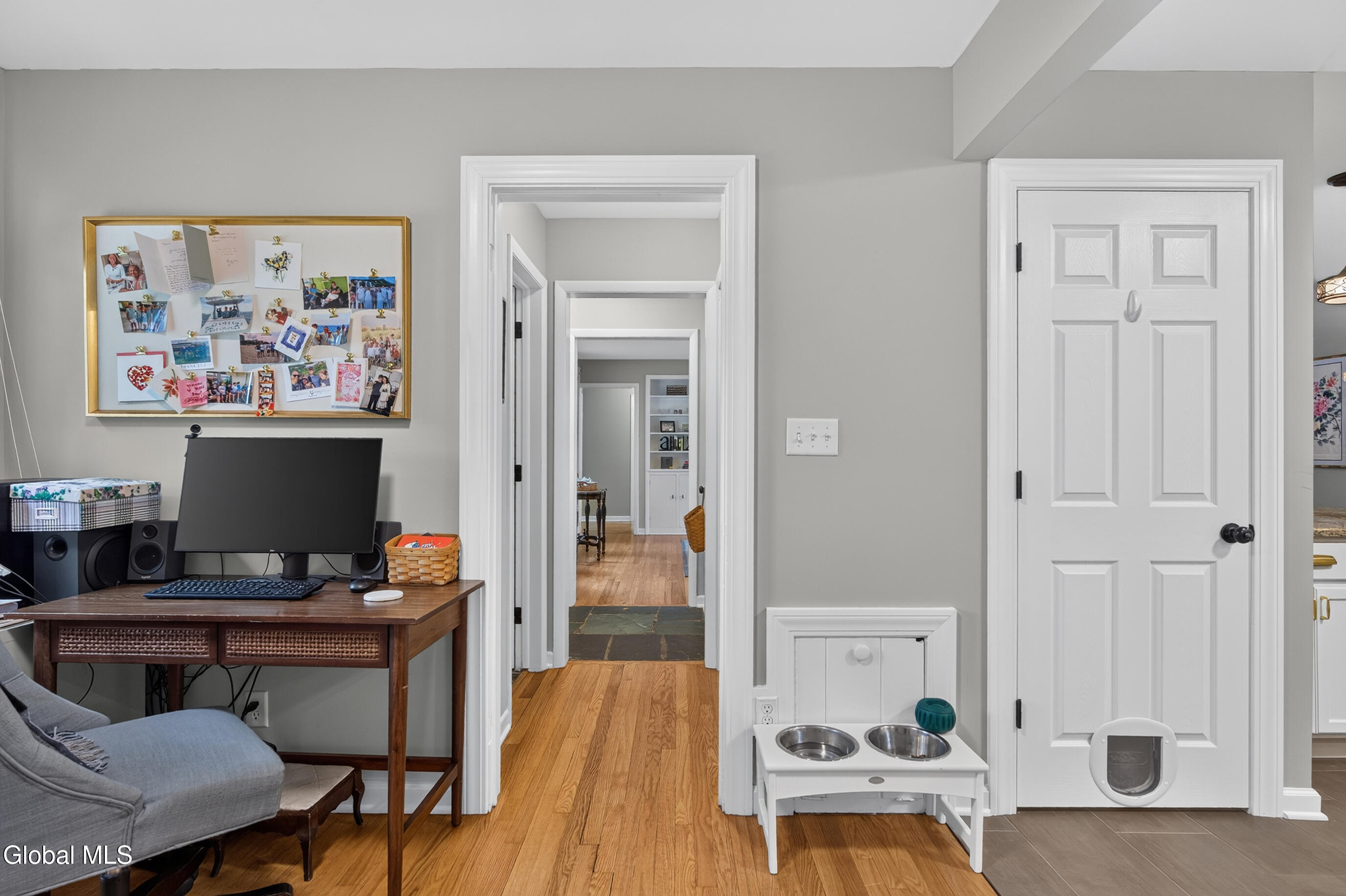 21 Park Place Delmar NY 12054