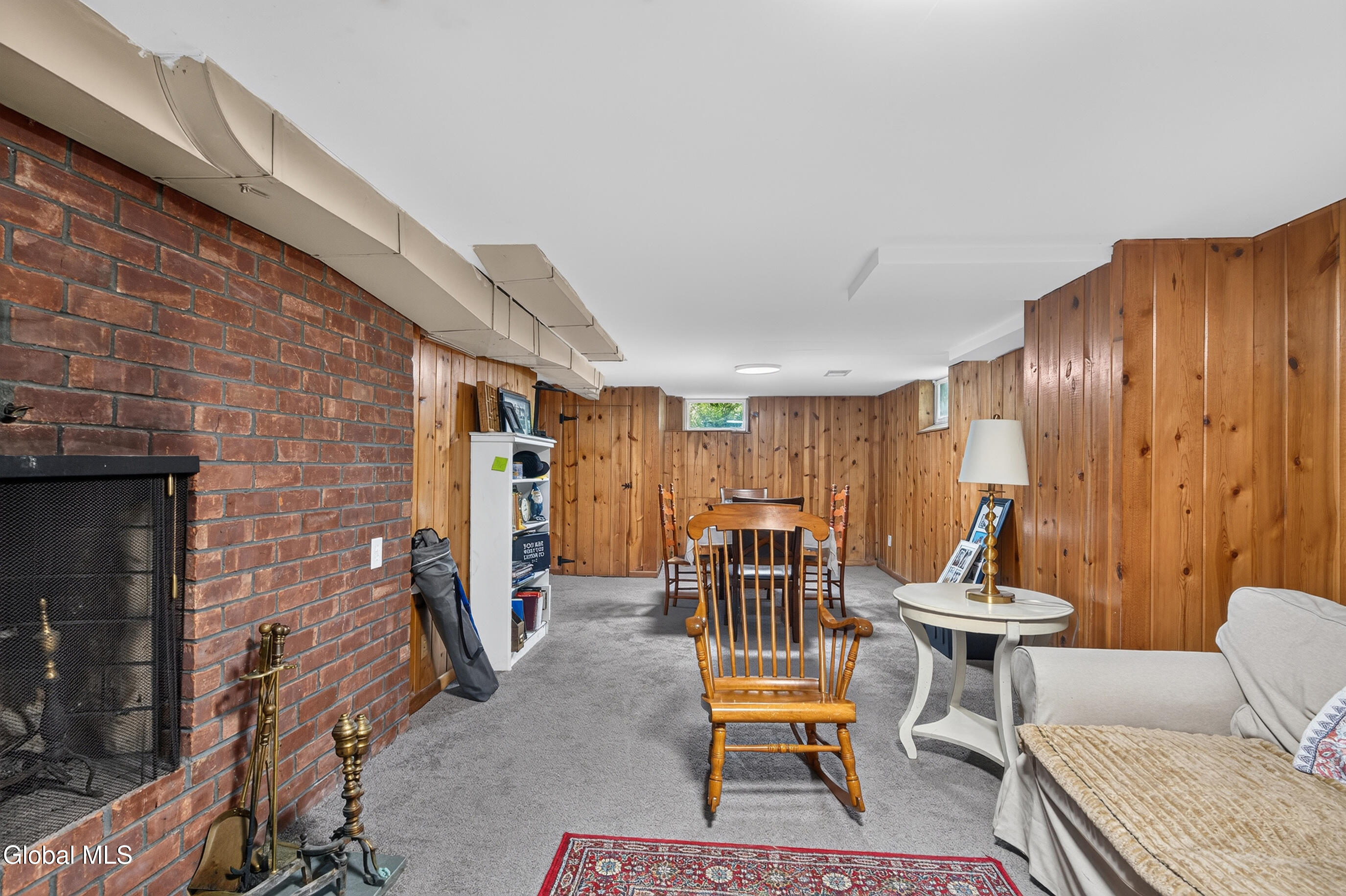 21 Park Place Delmar NY 12054