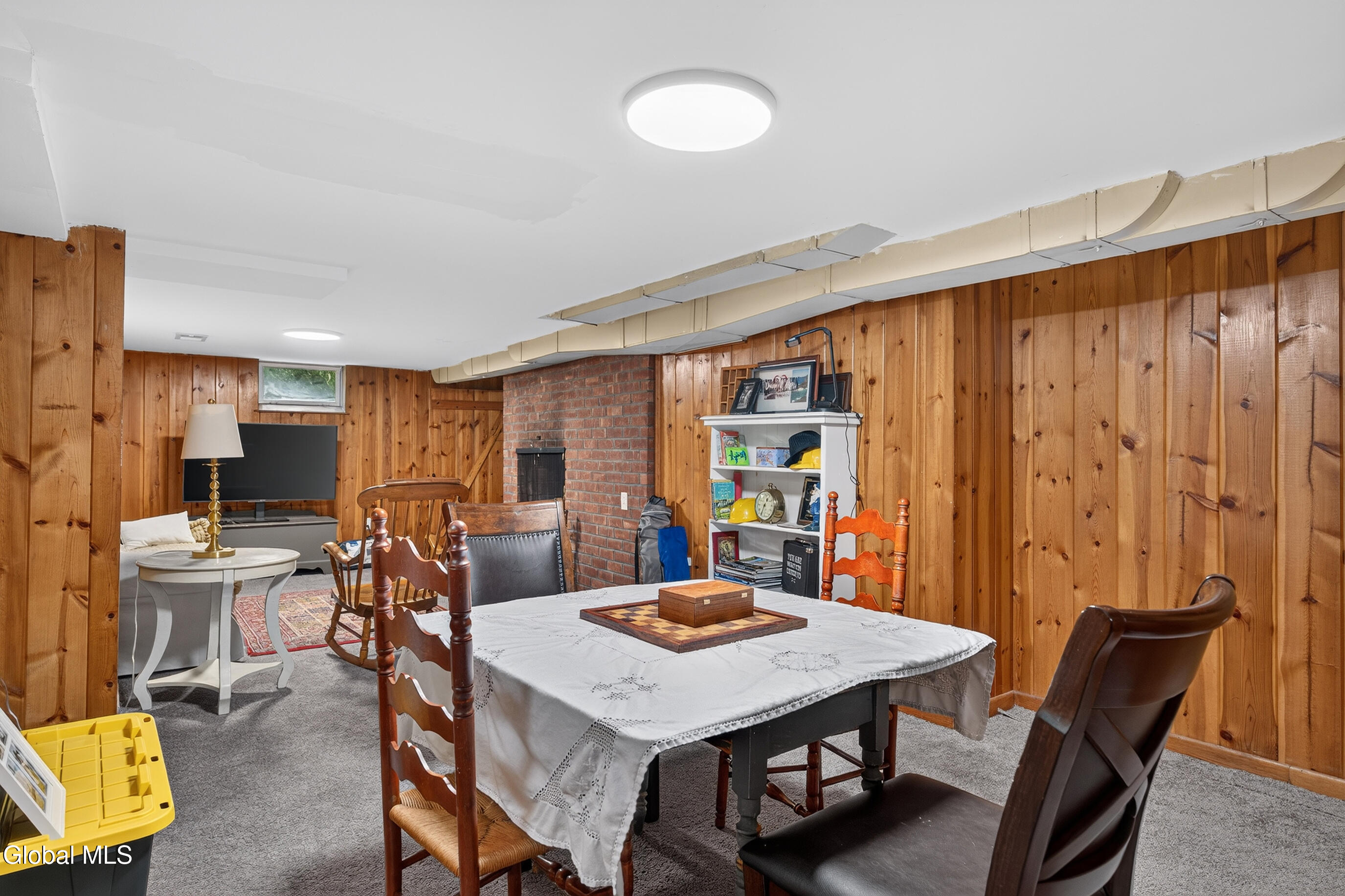 21 Park Place Delmar NY 12054