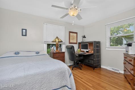 21 Park Place Delmar NY 12054