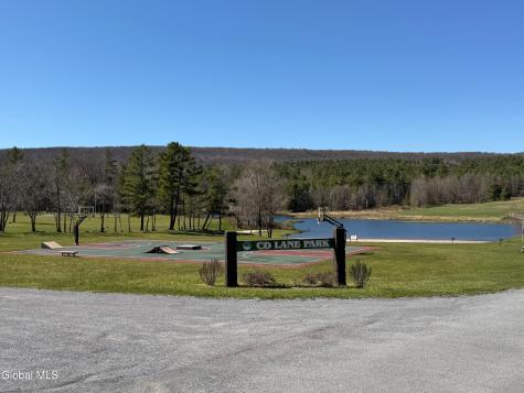149 Peck Road Windham NY 12496