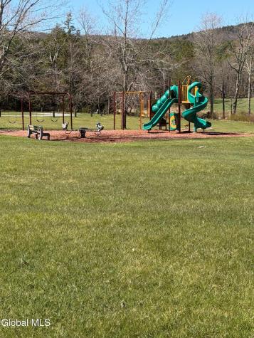 149 Peck Road Windham NY 12496