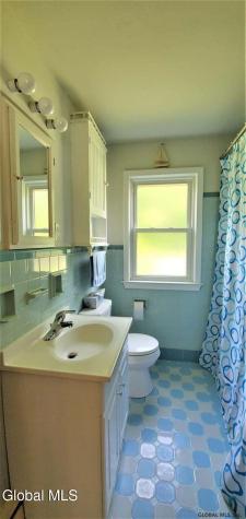 148 Van Dyke Road Delmar NY 12054