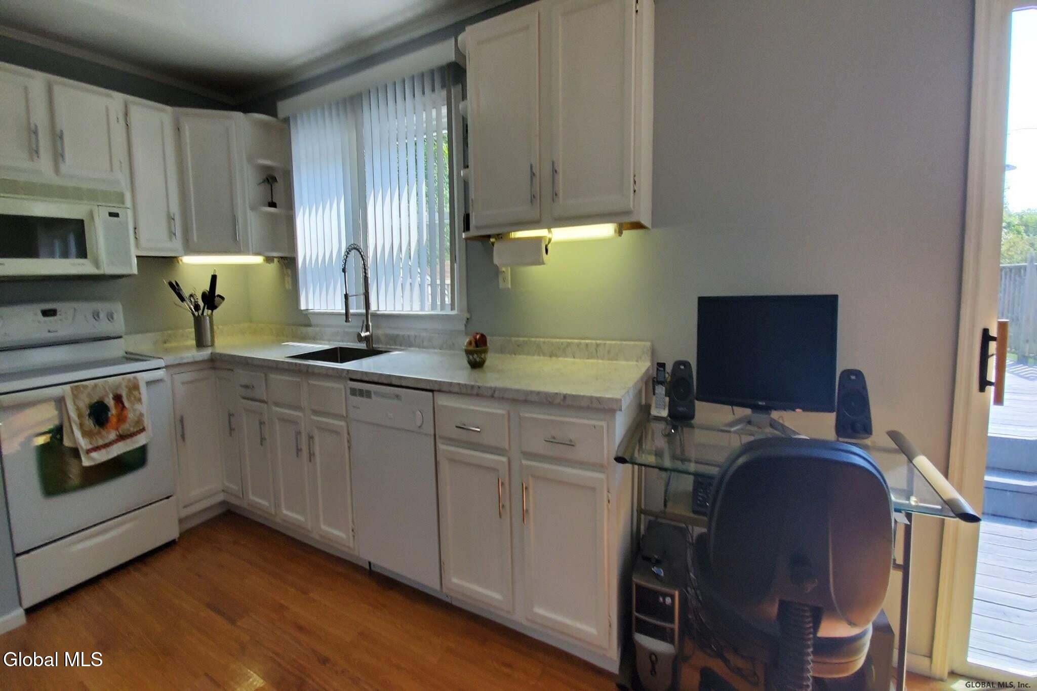 148 Van Dyke Road Delmar NY 12054