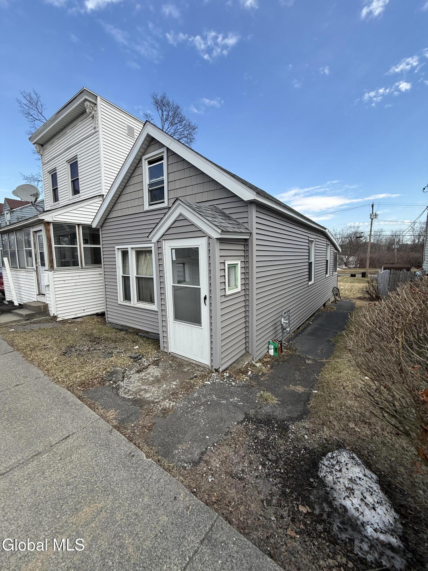 267 Broadway Menands NY 12204