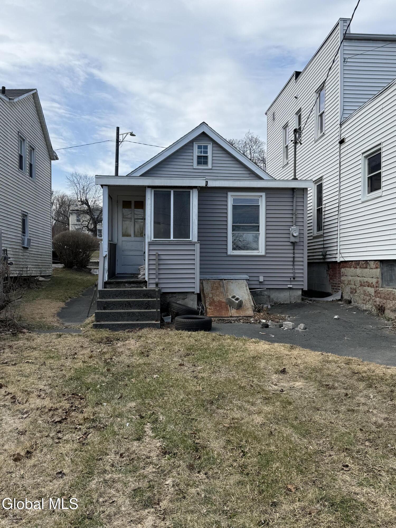 267 Broadway Menands NY 12204