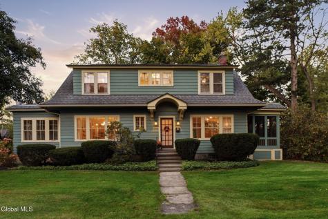 802 Charles Street Schenectady NY 12302